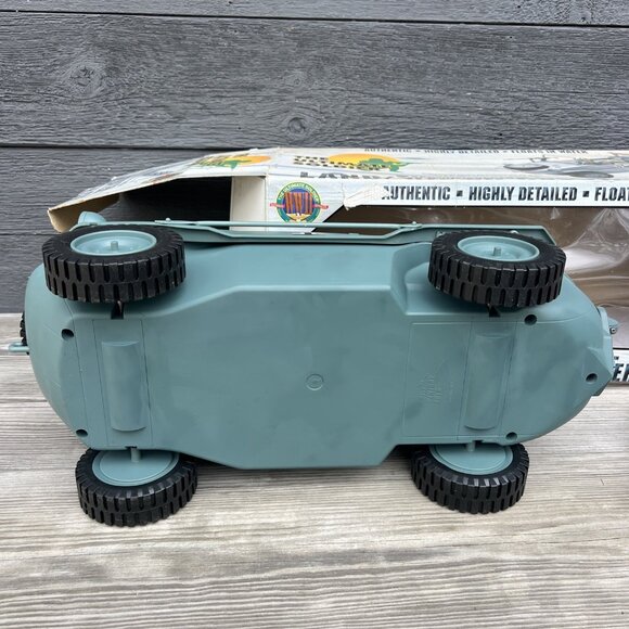 21ST CENTURY TOYS - The Ultimate Soldier Schimmwagen Land / Water Recon Vehicle - Picture 6 of 14